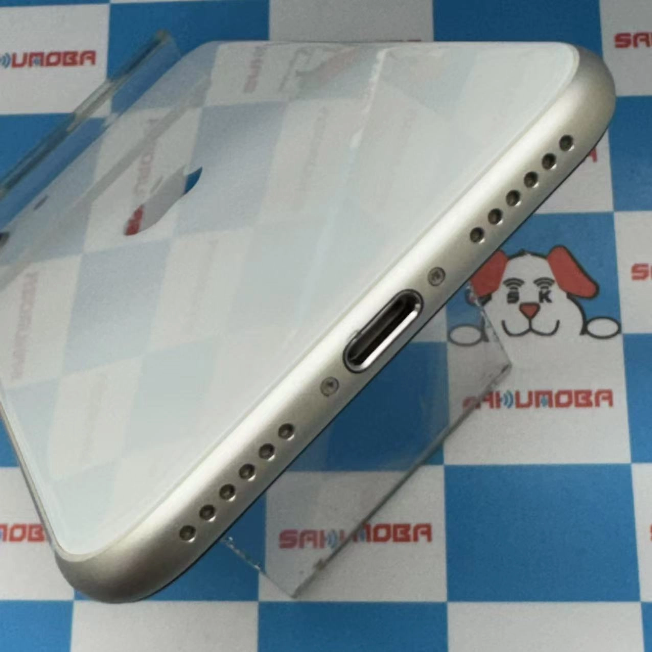 iPhoneSE 第3世代 128GB スターライト MMYG3J/A SIMフリー 極美品