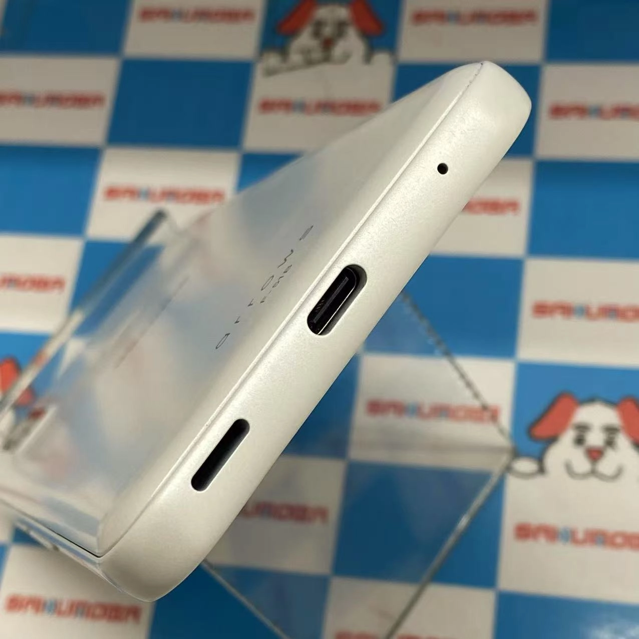arrows We 64GB ホワイト F-51B docomo版SIMフリー
