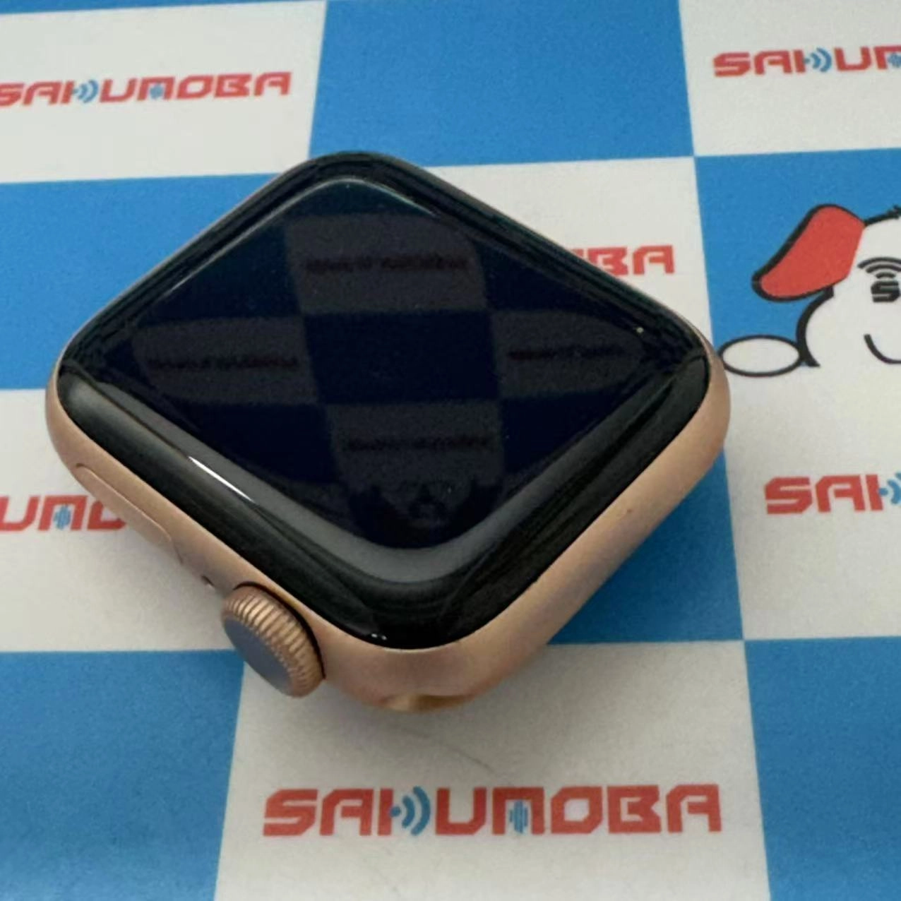 Apple Watch SE 第1世代 40mm GPS+Cellularモデル 32GB ゴールド MKQA3J/A