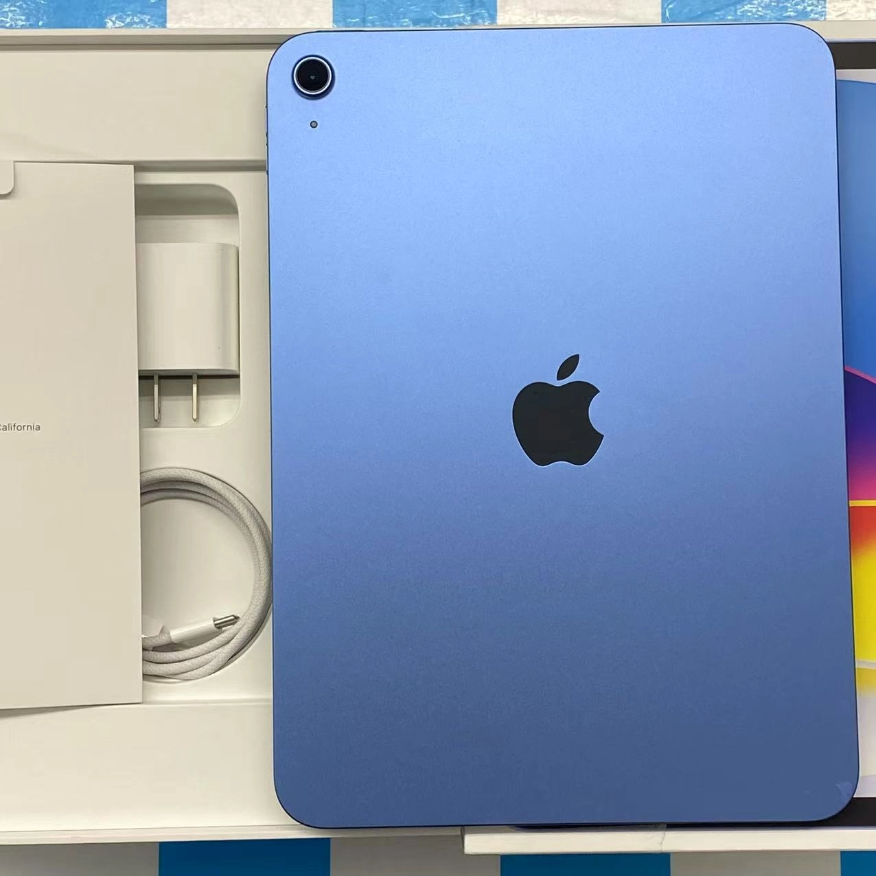 iPad 第11世代 Wi-Fiモデル 128GB ブルー MD4A4J/A 新品同様