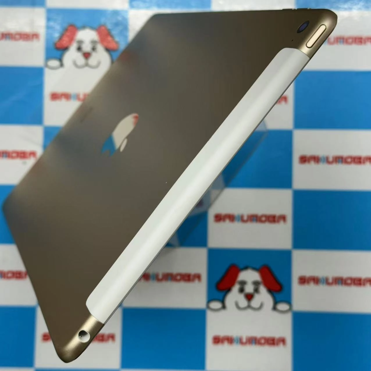 iPad Air 第2世代 32GB Wi-Fi+Cellularモデル ゴールド MNVR2J/A 極美品 GPS版