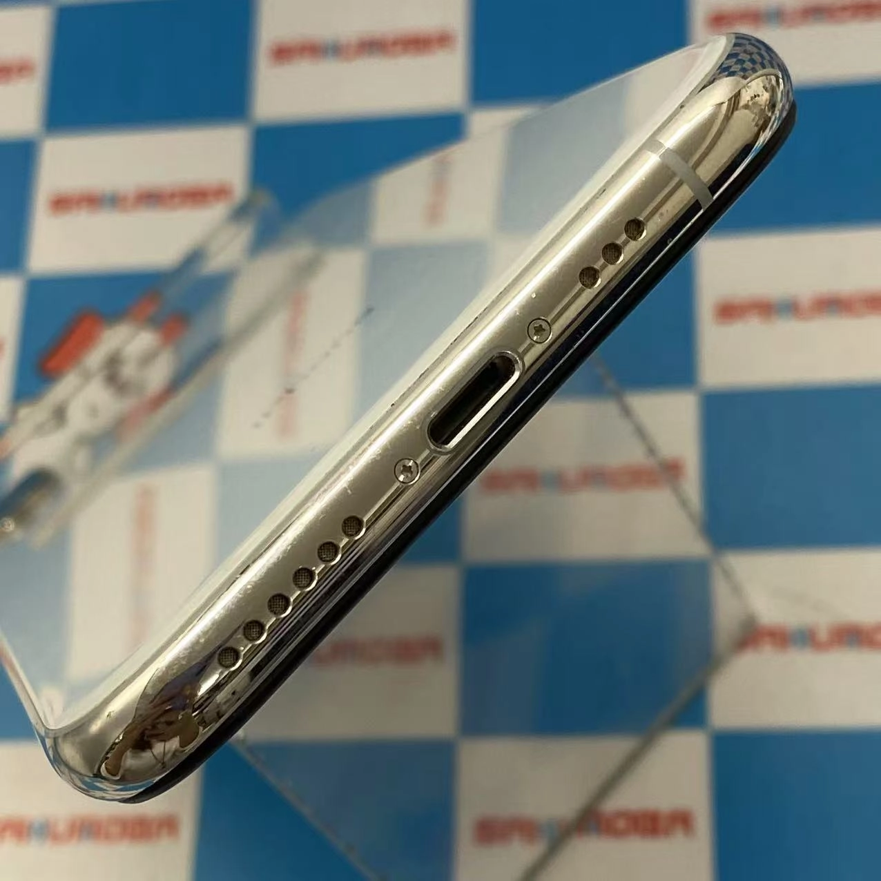 iPhoneXS 64GB シルバー MTAX2J/A SoftBank版SIMフリー