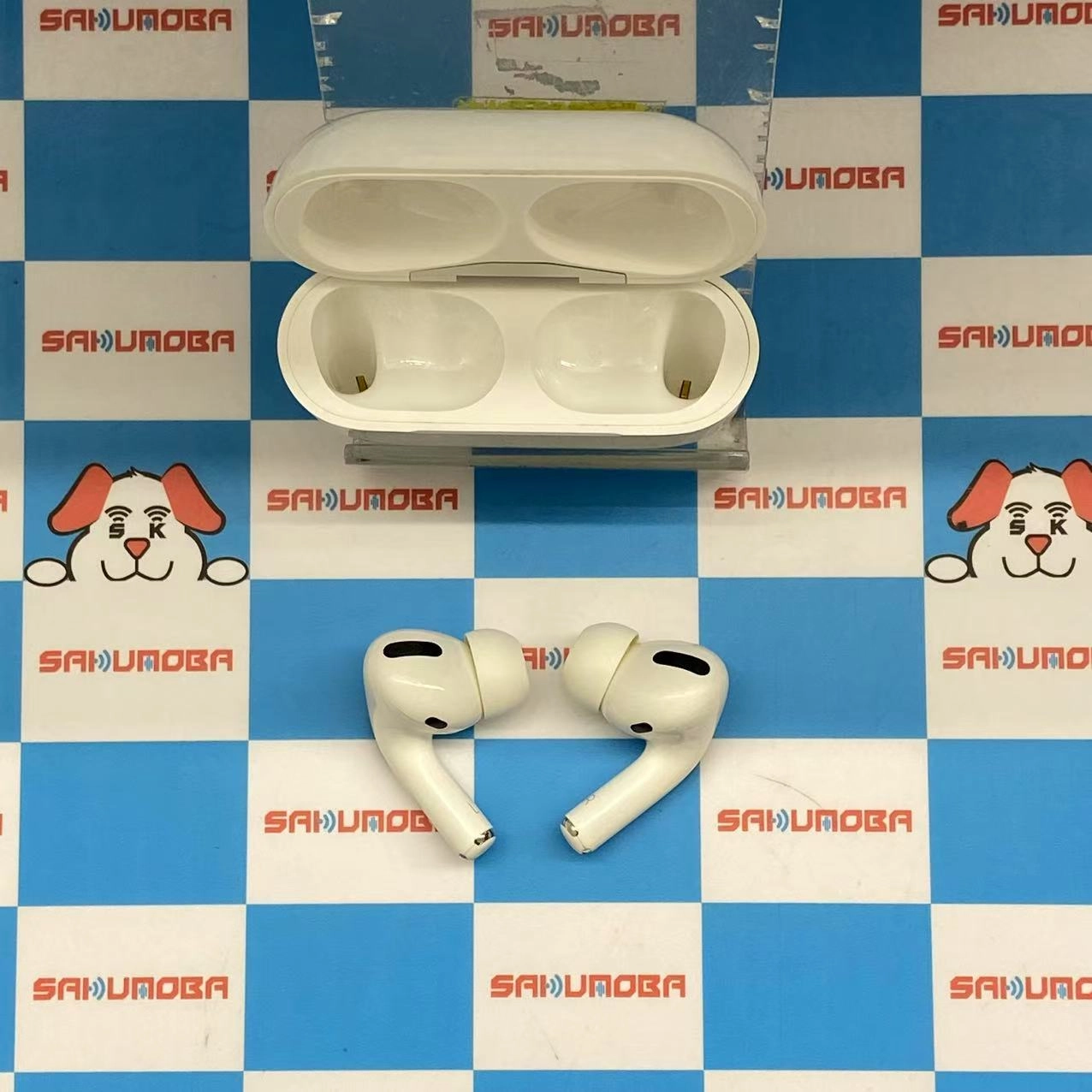 AirPods Pro ** Apple ** ホワイト A2190 au ジャンク品