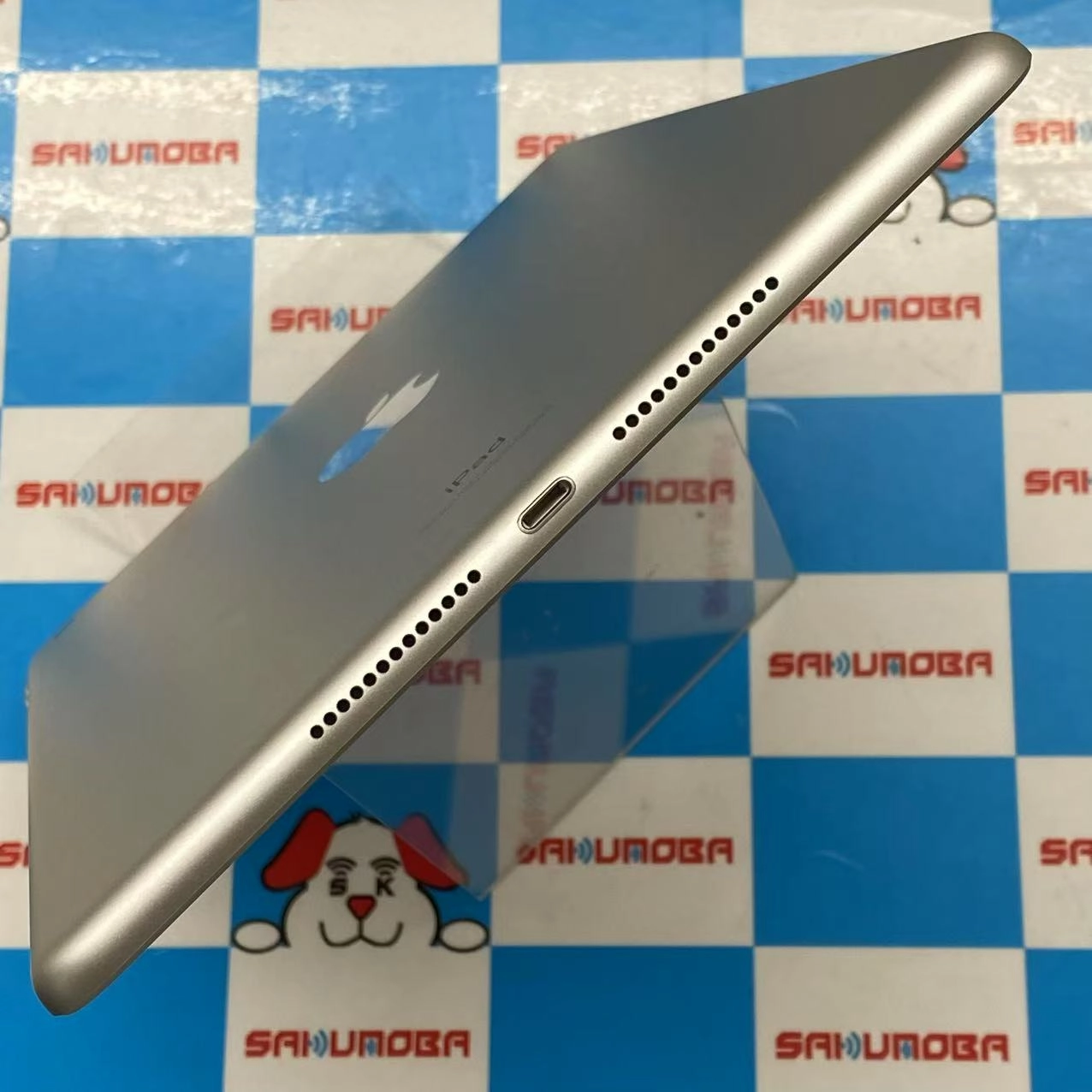 iPad 第7世代 Wi-Fiモデル 128GB シルバー MW782J/A 新品同様