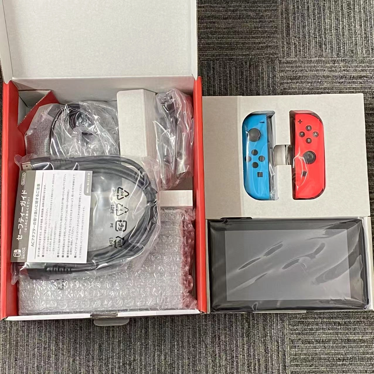 Nintendo Switch 本体 Joy-Con(L) ネオンブルー/(R) ネオンレッド 2022年モデル 32GB ネオンブルー・ネオンレッド HAD-S-KABAH 新品同様