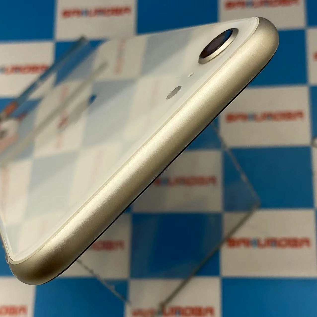 iPhoneSE 第3世代 128GB スターライト MMYG3J/A SoftBank版SIMフリー