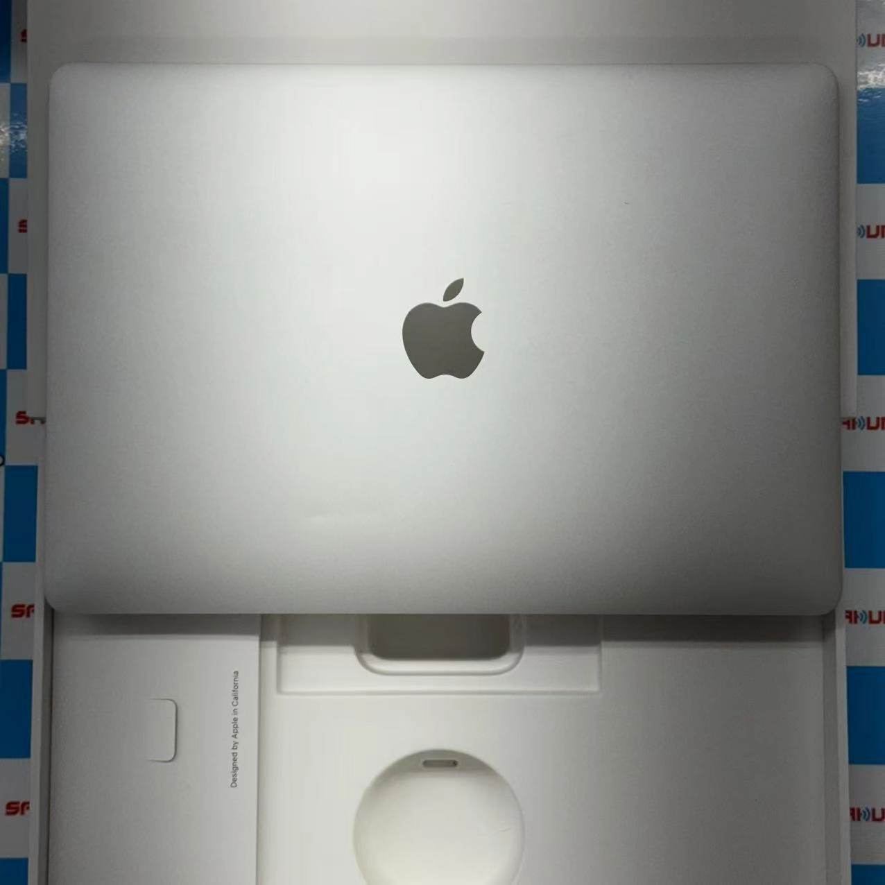 MacBook Air 13インチ Retina2019 Core i5 1.6GHz 8GB/256GB シルバー MVFL2J/A