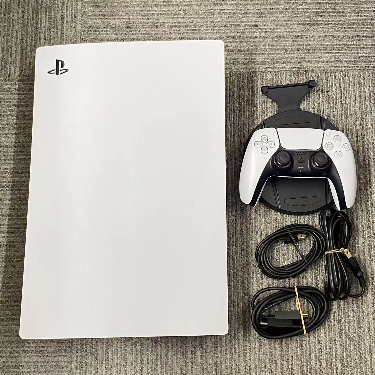 Playstation5 デジタル・エディション 825GB ホワイト CFI-1000B01