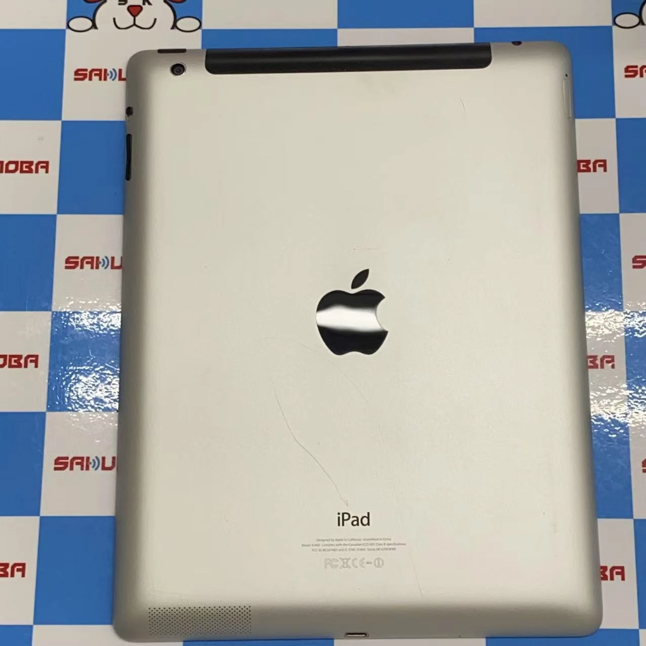 iPad 第4世代 Wi-Fi+4G 16GB ホワイト MD525J/A SIMロック解除済 au