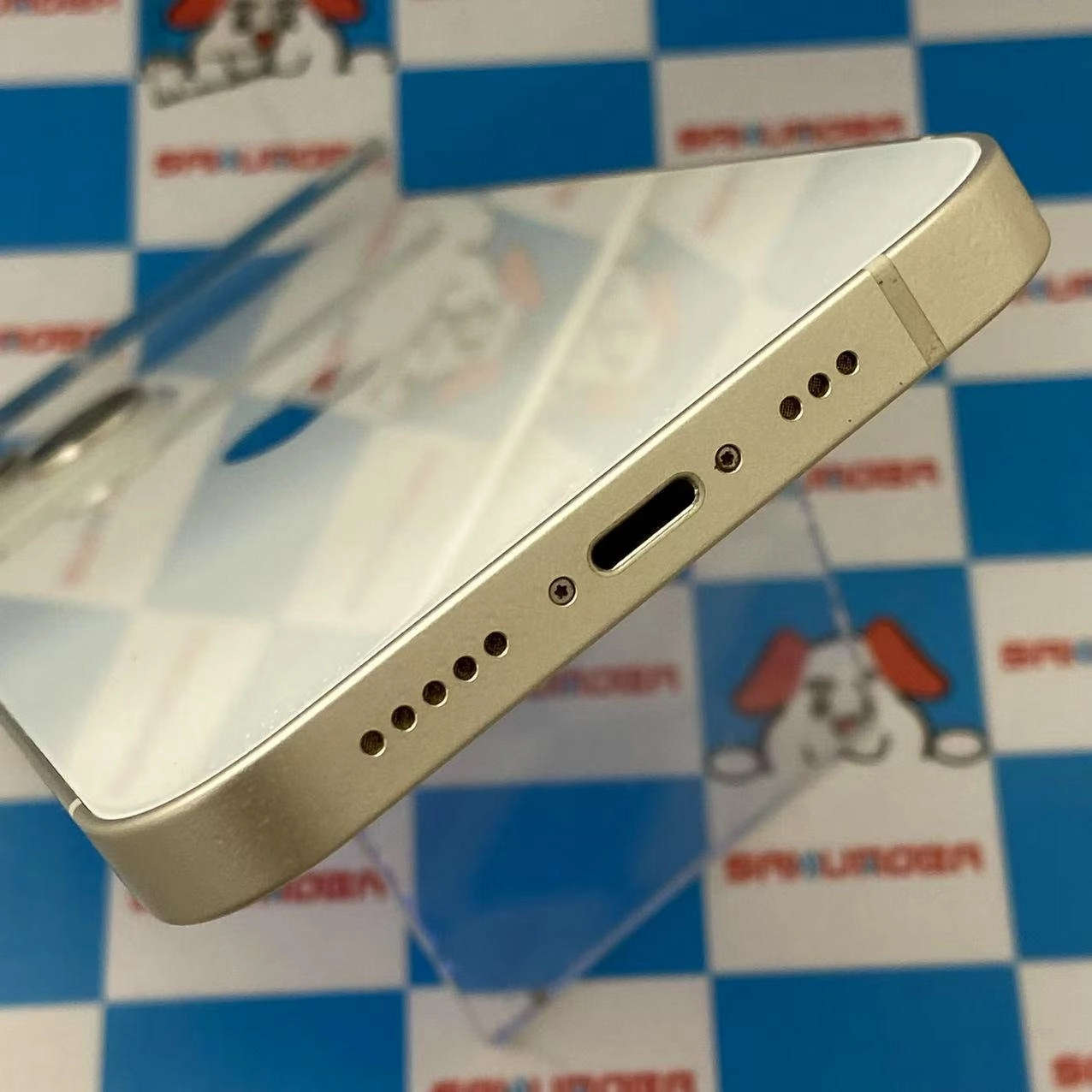 iPhone14 128GB スターライト MPUQ3J/A docomo版SIMフリー 美品