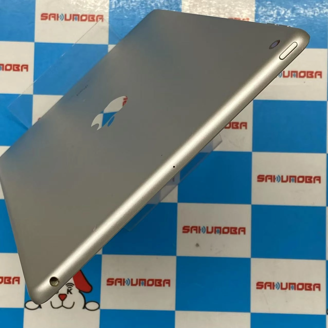 iPad 第5世代 Wi-Fi+Cellularモデル 32GB スペースグレイ MP1J2J/A SIMロック解除済 SoftBank 美品