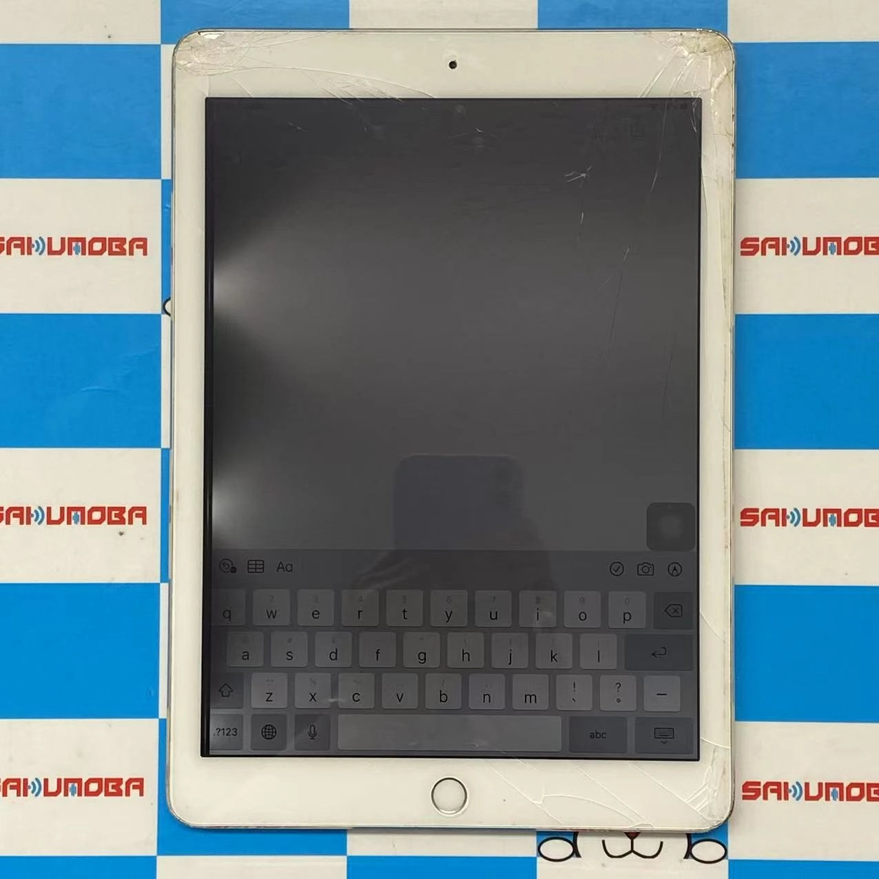 iPad Air 第2世代 Wi-Fiモデル 16GB シルバー MGLW2J/A ジャンク品