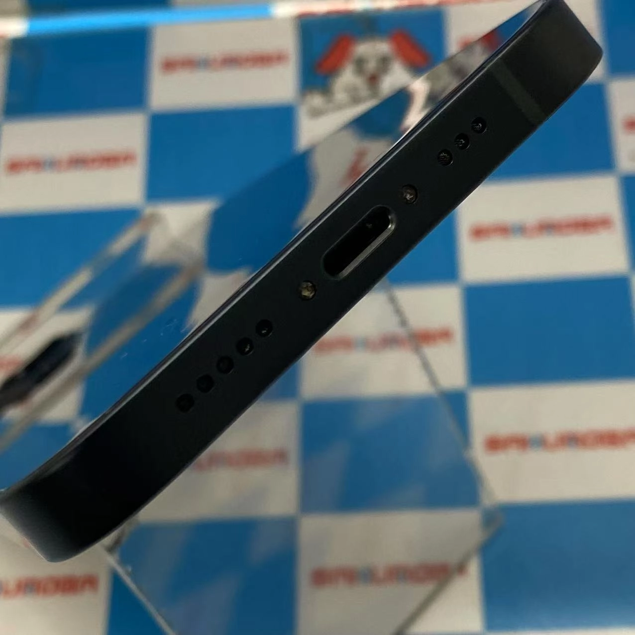 iPhone13 128GB ミッドナイト NLNC3J/A SIMロック解除済 docomo 極美品