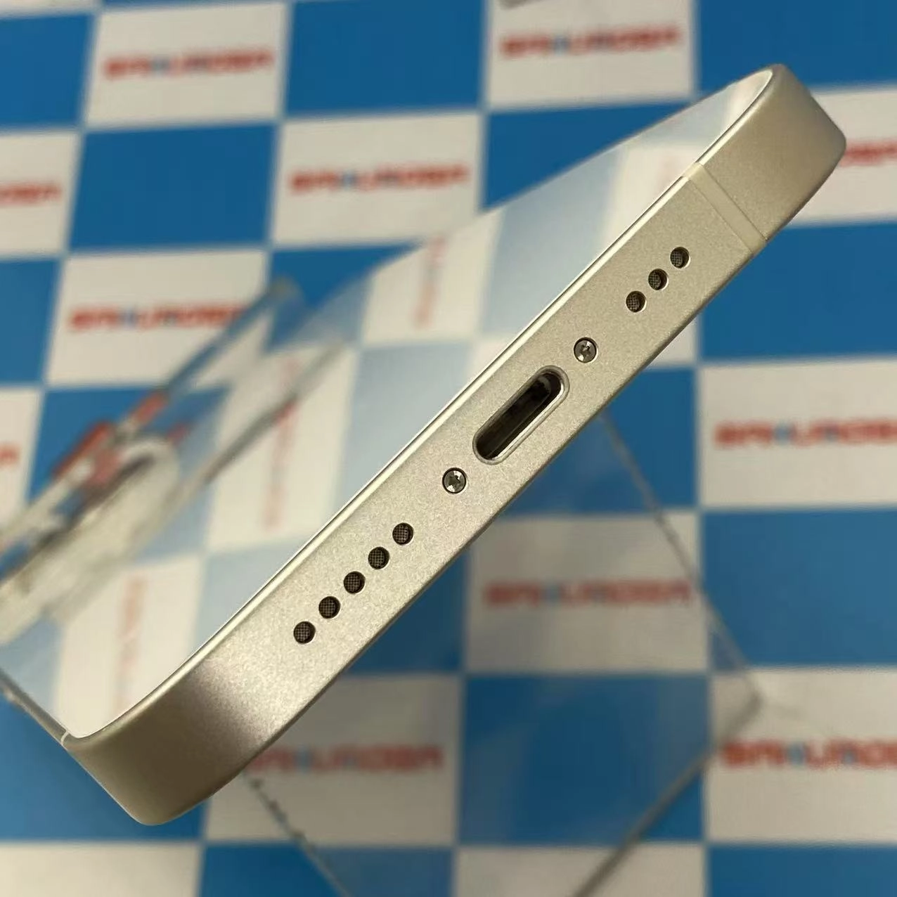 iPhone14 256GB スターライト MPW33J/A SIMフリー 美品