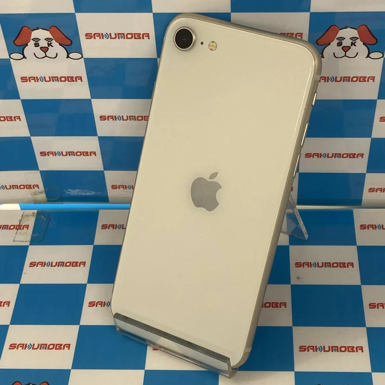 iPhoneSE 第3世代 128GB スターライト MMYG3J/A docomo版SIMフリー