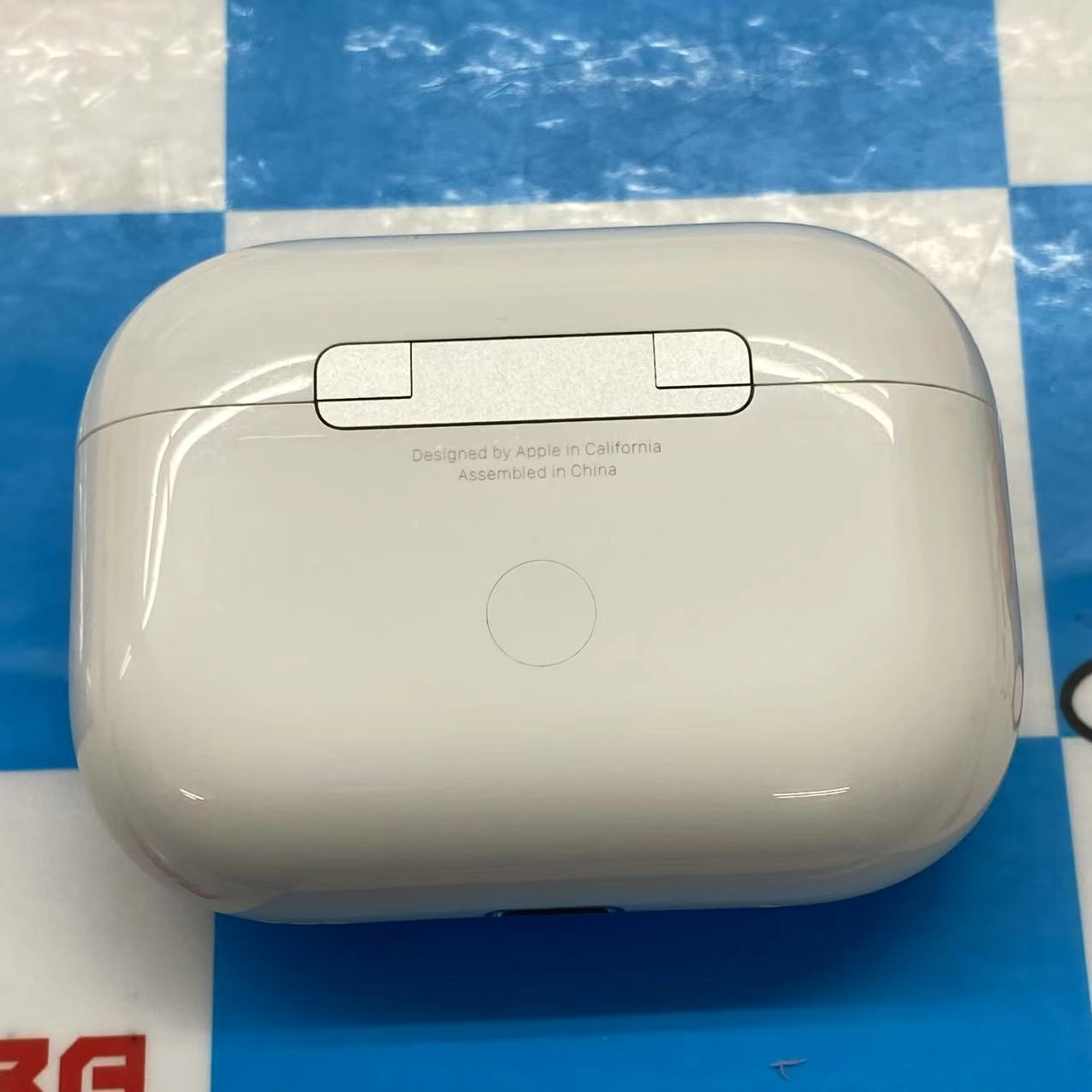 Airpods Pro 第2世代 ー ホワイト MQD83J/A ジャンク品