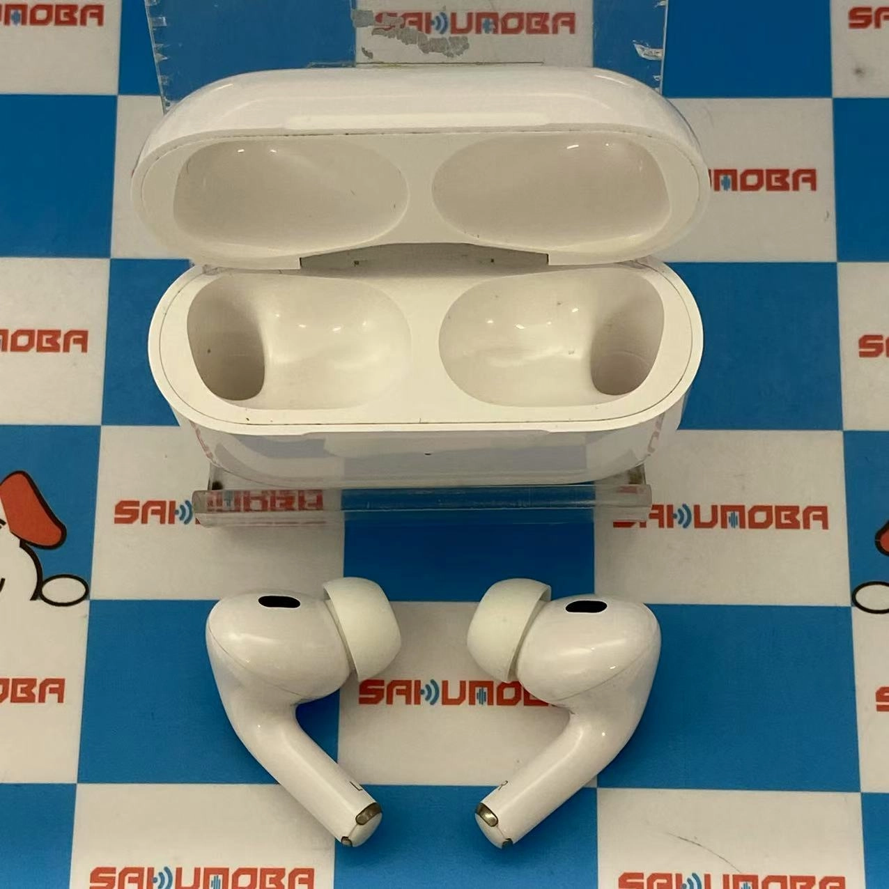AirPods Pro 第2世代 MagSafe充電ケース(USB-C)付き ホワイト A2968