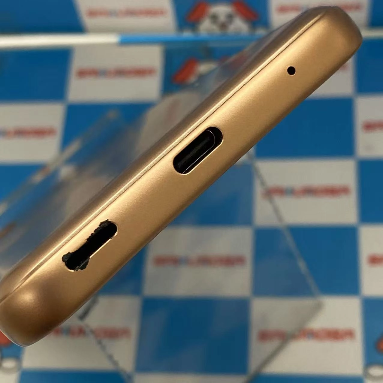 arrows We 64GB ローズゴールド FCG01 AU版SIMフリー