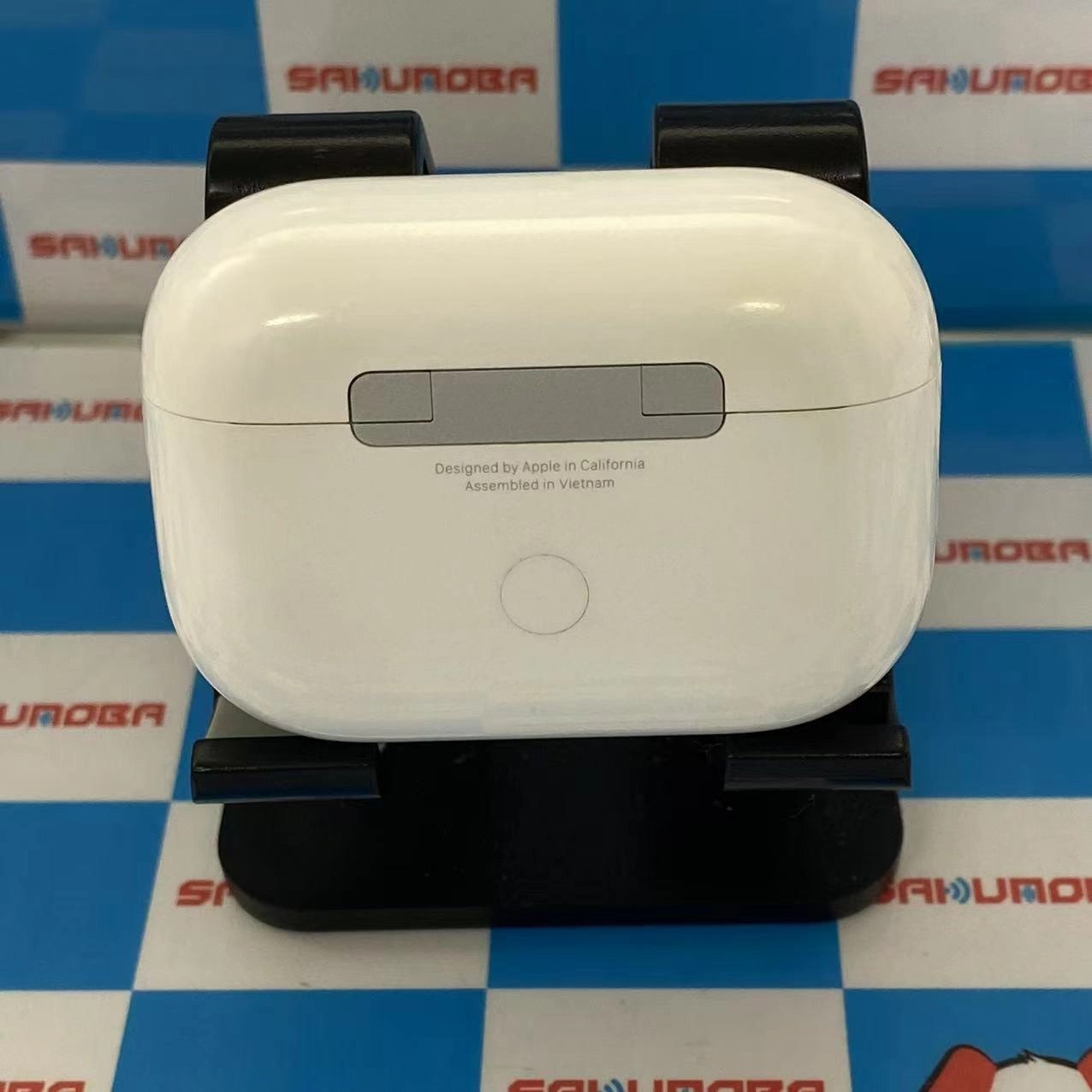 AirPods Pro 第2世代 MagSafe充電ケース(USB-C)付き ホワイト MTJV3J/A