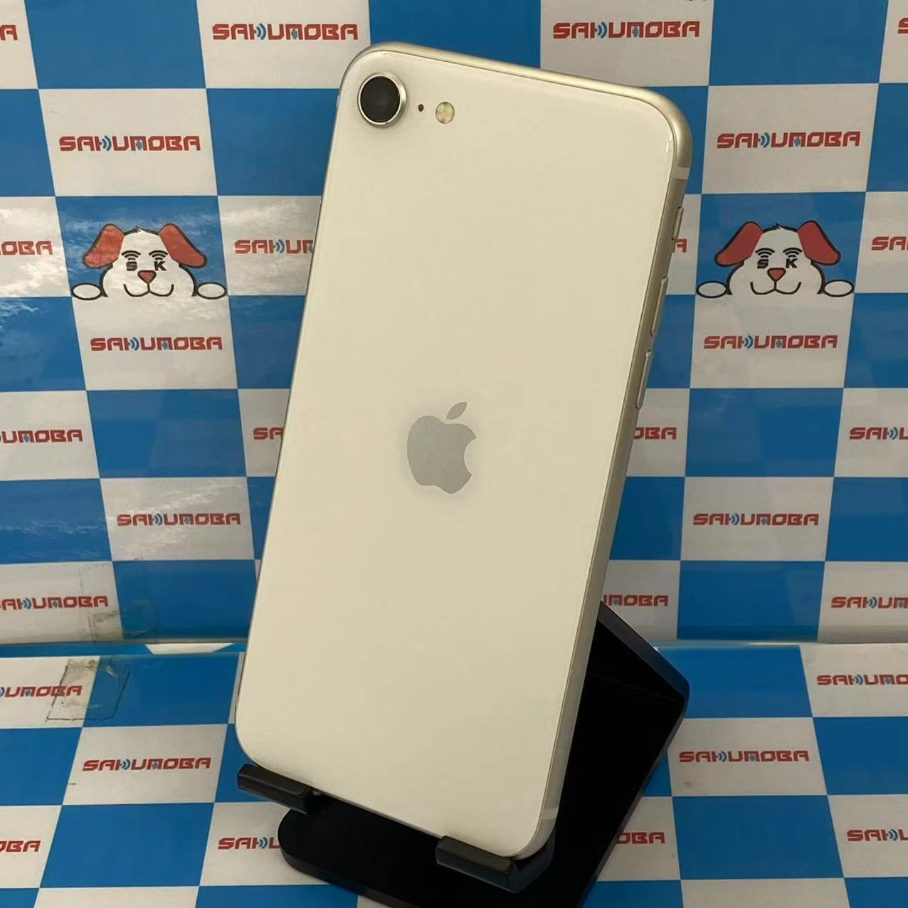 iPhoneSE 第3世代 128GB スターライト MMYG3J/A docomo版SIMフリー 美品