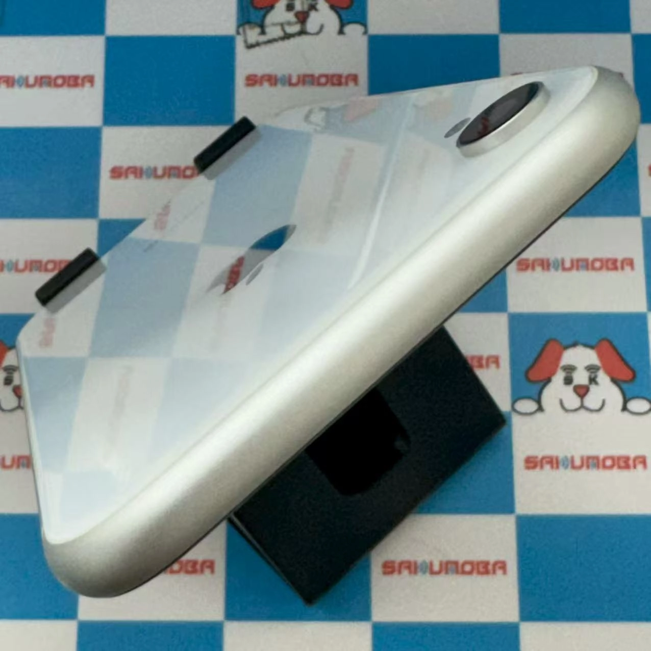 iPhoneXR 64GB ホワイト MT032J/A SIMフリー 極美品