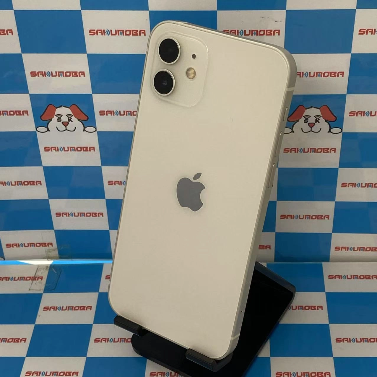 iPhone12 64GB ホワイト MGHP3J/A docomo版SIMフリー 美品