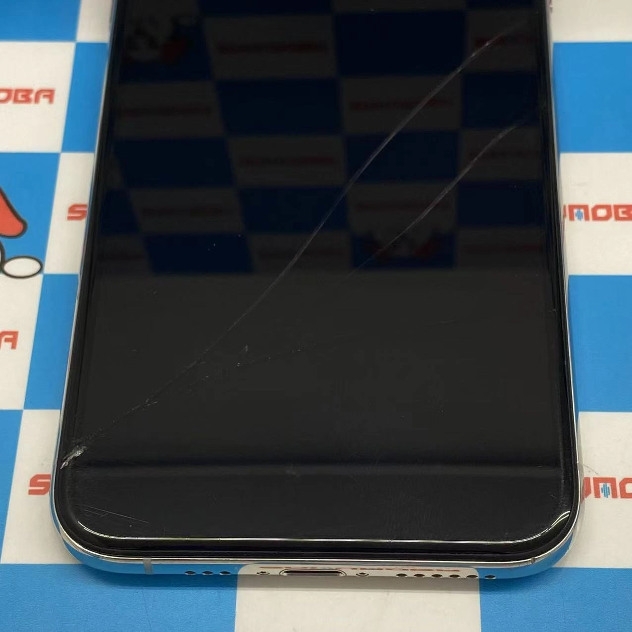 iPhoneXS 256GB シルバー MTE12J/A SoftBank版SIMフリージャンク品