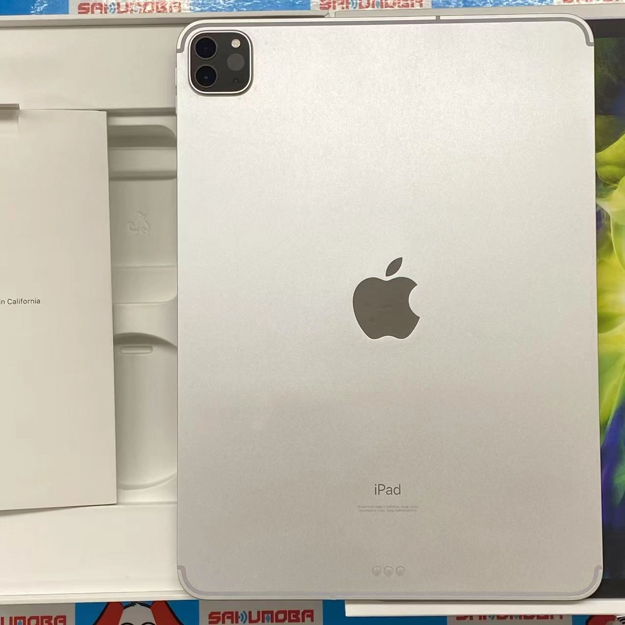 iPad Pro 11インチ 第2世代 Wi-Fi+Cellular 128GB シルバー MY2W2J/A AU版SIMフリー au