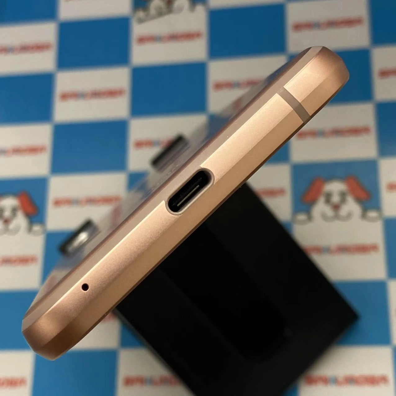 AQUOS sense3 basic 32GB ライトカッパー SHV48 AU版SIMフリー 極美品