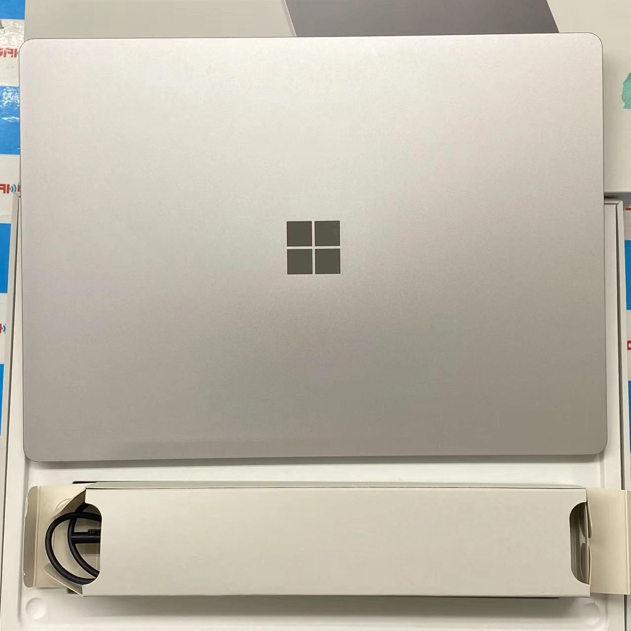 Surface Laptop 4 8GB/256GB プラチナ 5PB-00046 美品