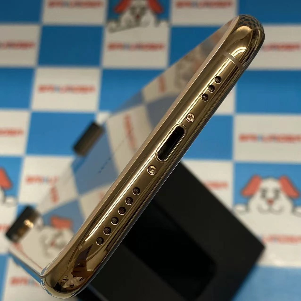 iPhoneXS 64GB ゴールド MTAY2J/A SIMフリー 美品