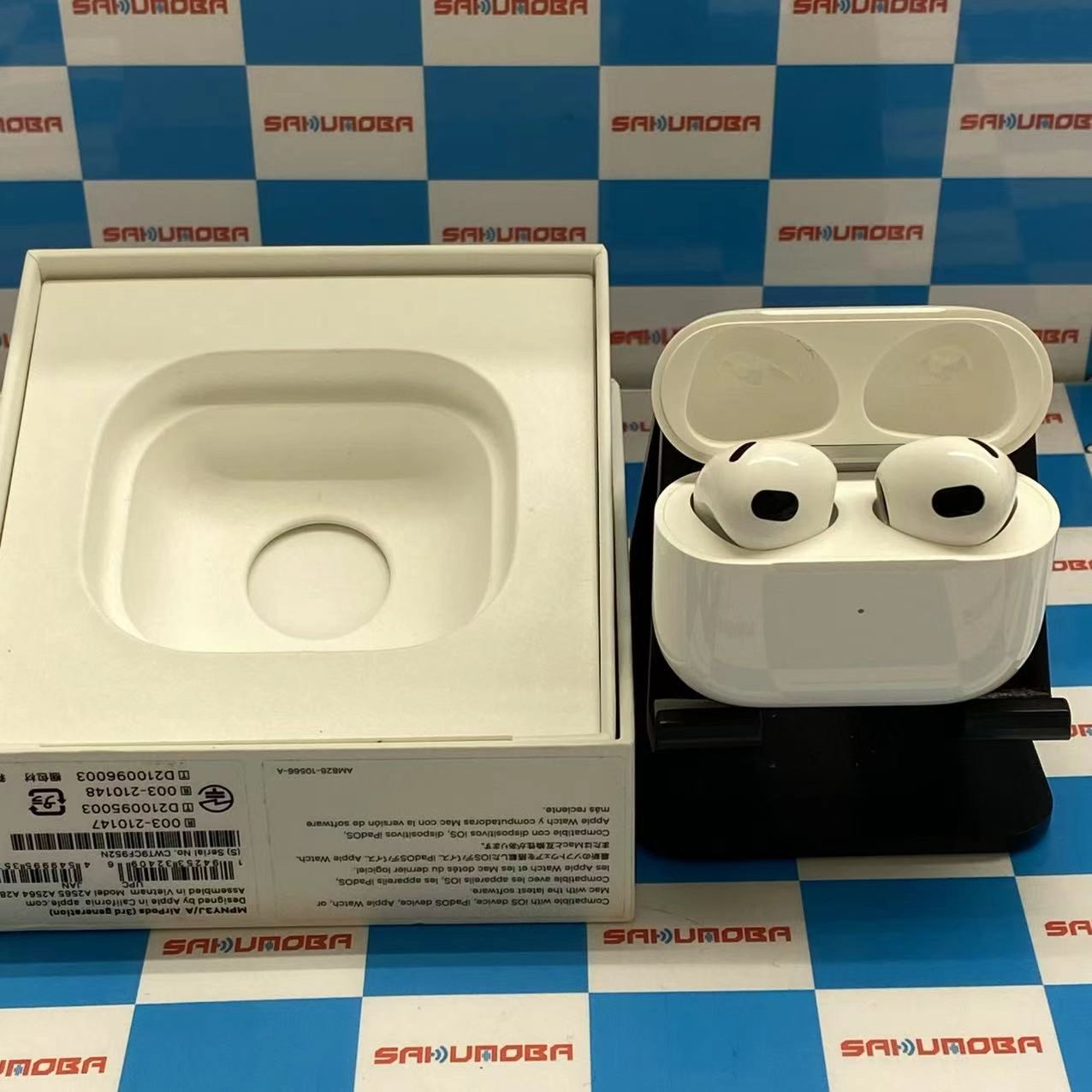AirPods 第3世代 Lightning充電ケース付き * ホワイト MPNY3J/Aジャンク品
