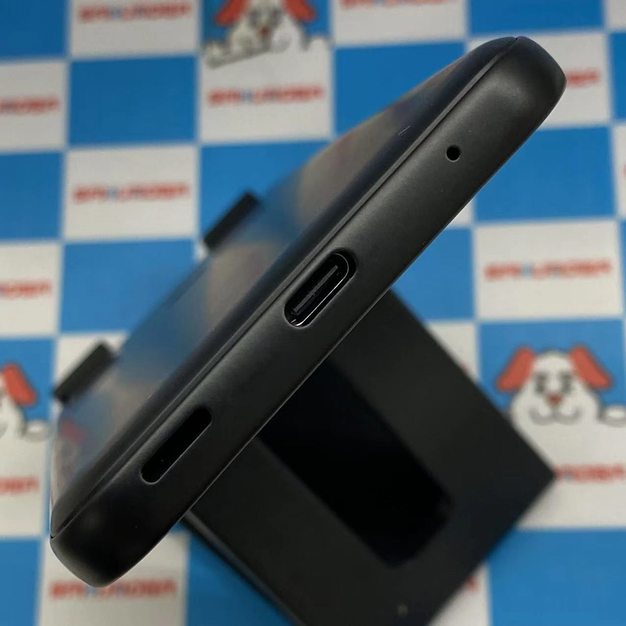 arrows We 64GB ブラック A101FC SoftBank版SIMフリー 美品