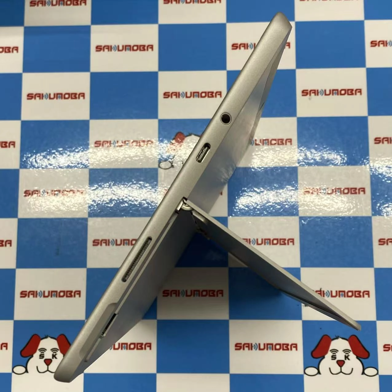 Microsoft Surface Go 3  Wi-Fiモデル 4GB/64GB プラチナ 8V6-00015美品