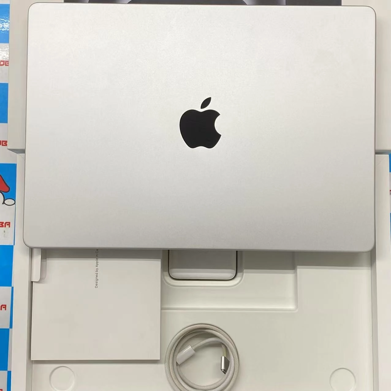 MacBook Pro 14インチ Late2023 Apple M3 Pro 11CPU 14GPU 18GB/512GB MRX63J/A 美品 シルバー