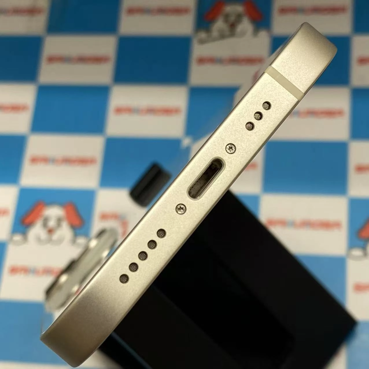 iPhone14 128GB スターライト MPUQ3J/A SIMフリー美品