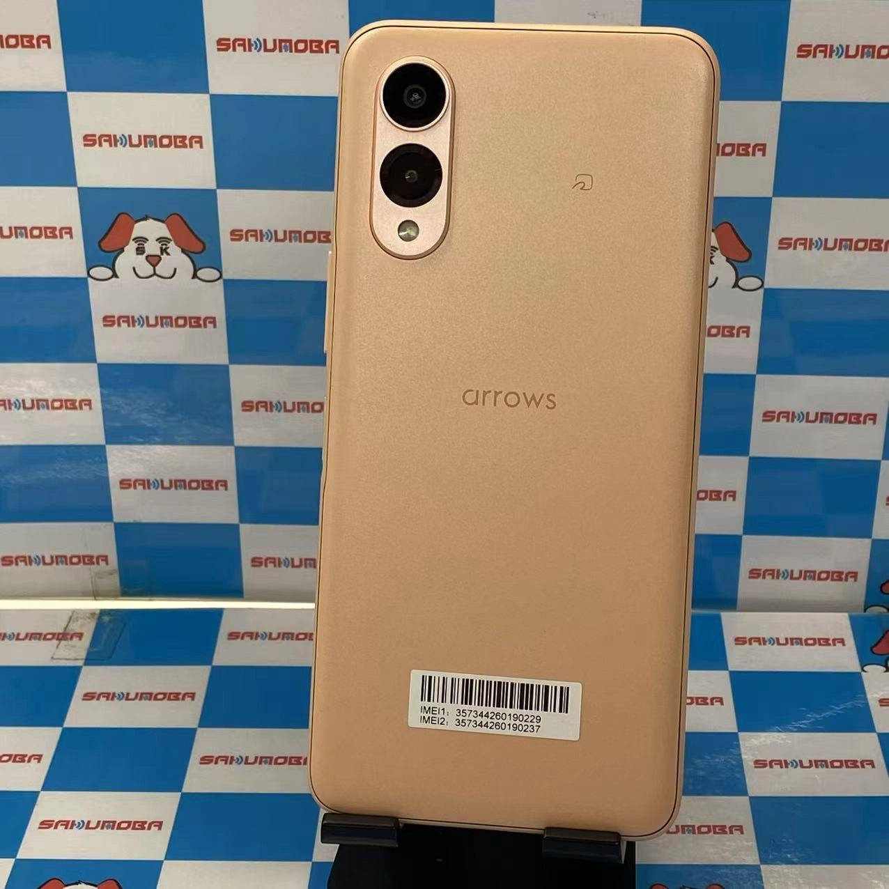 arrows We2 64GB ライトオレンジ FCG02 AU版SIMフリー 新品同様 au