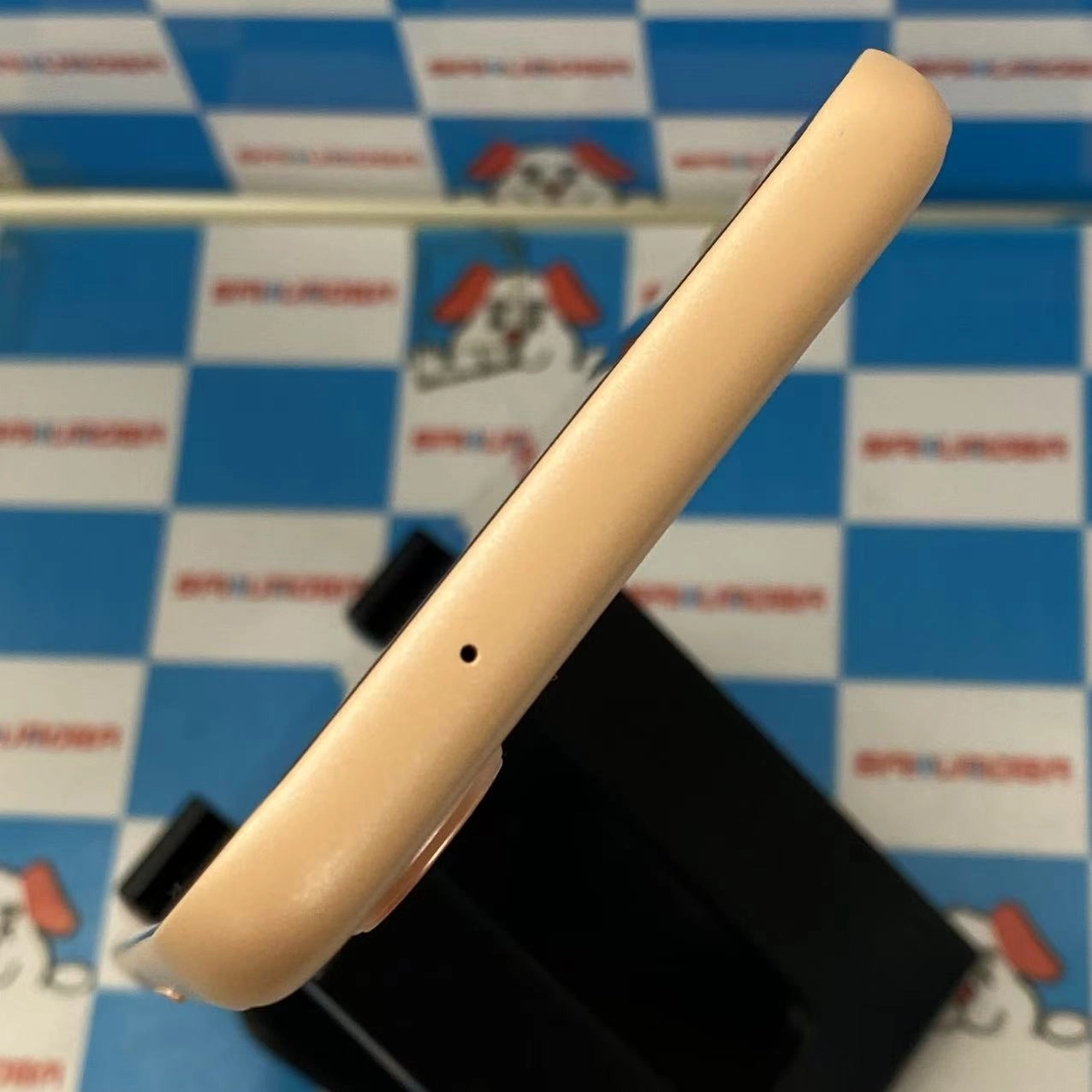 arrows We2 64GB ライトオレンジ FCG02 AU版SIMフリー 新品同様 au