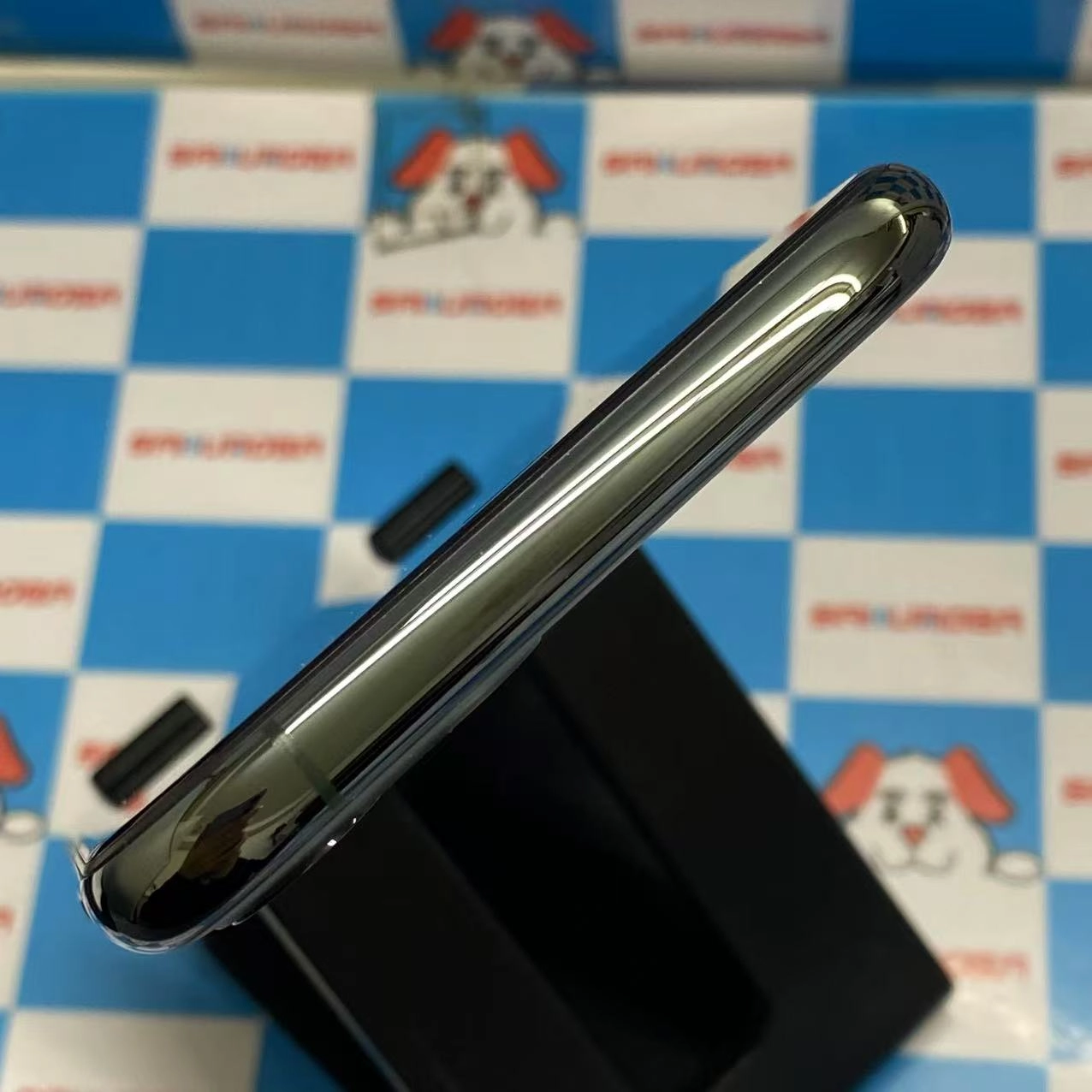 iPhone11 Pro 64GB ミッドナイトグリーン MWC62J/A  Apple版SIMフリー 極美品