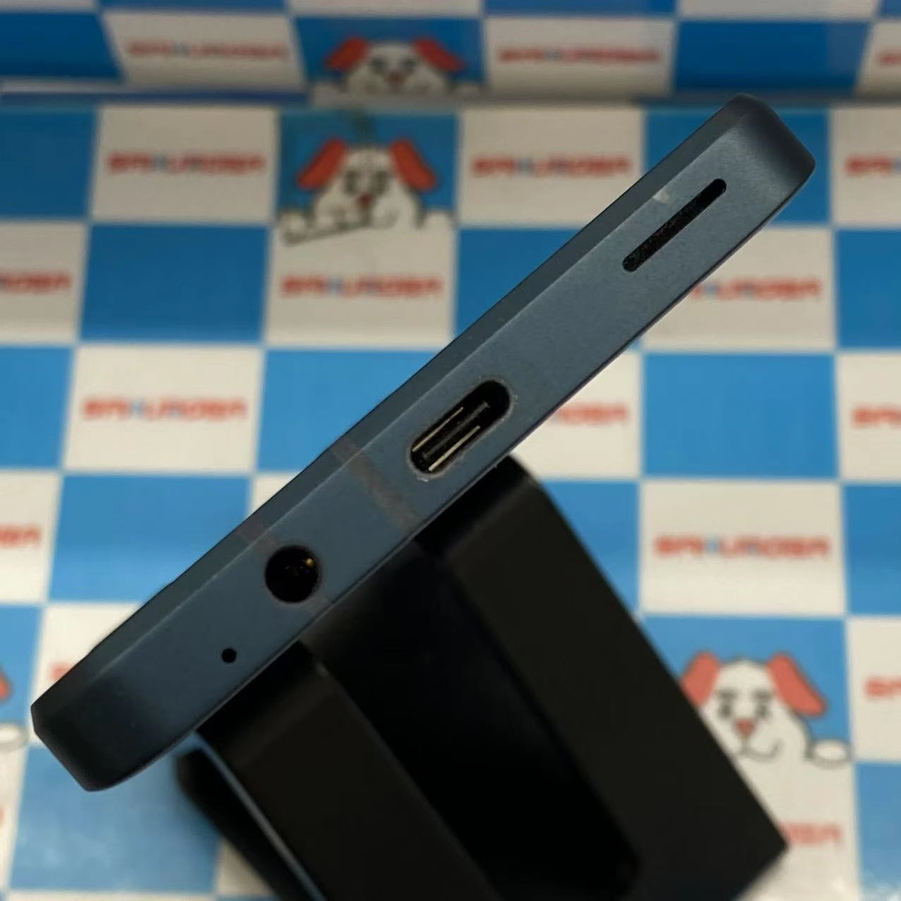 AQUOS sense8 6GB/128GB コバルトブラック SH-M26 ストア版SIMフリー 美品