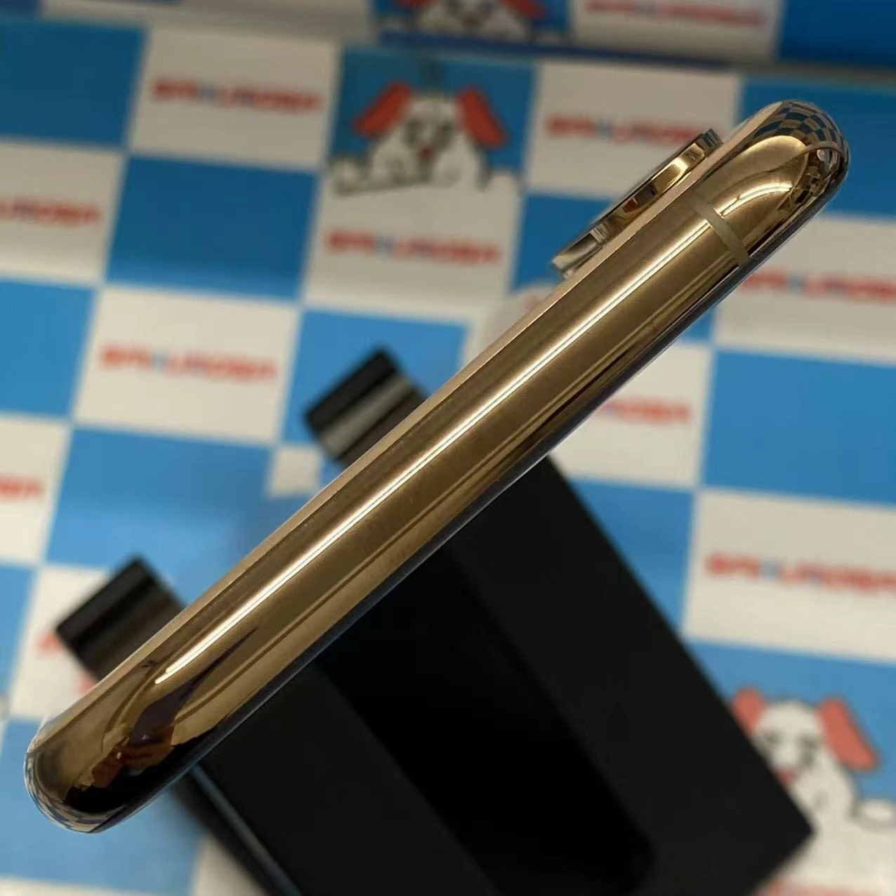 iPhoneXS 64GB ゴールド MT9R2CH/A 海外版SIMフリー 訳あり品