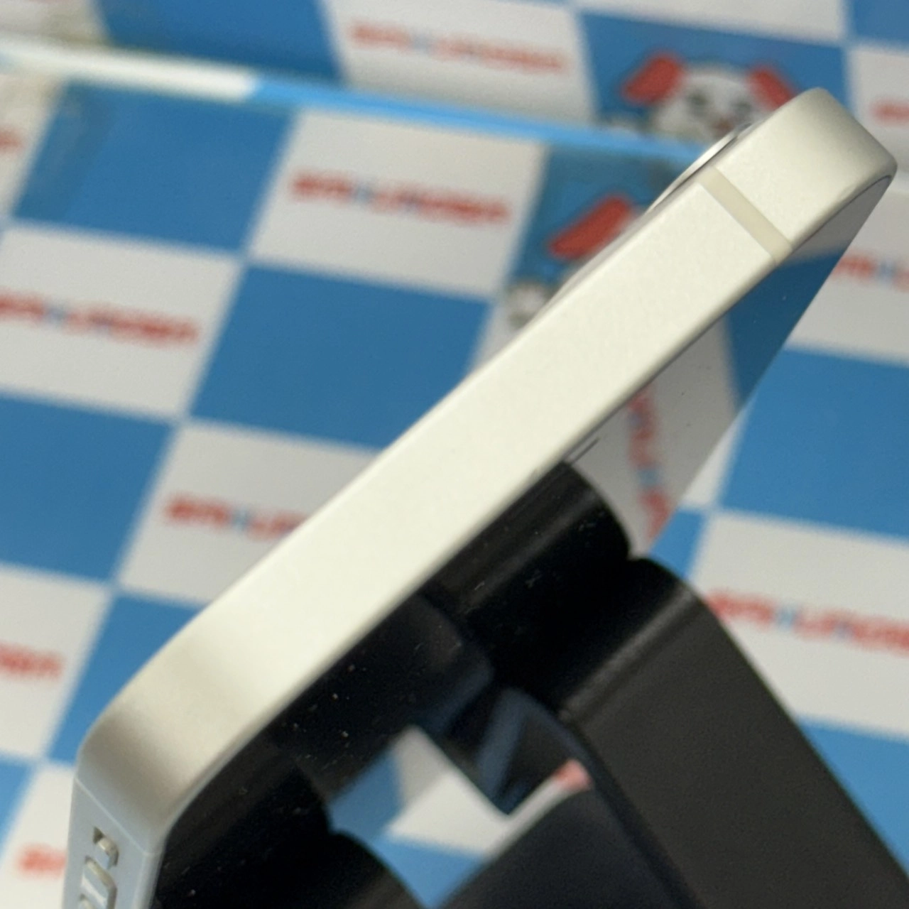 iPhone12 mini 128GB ホワイト MGDM3J/A AU版SIMフリー 美品 au