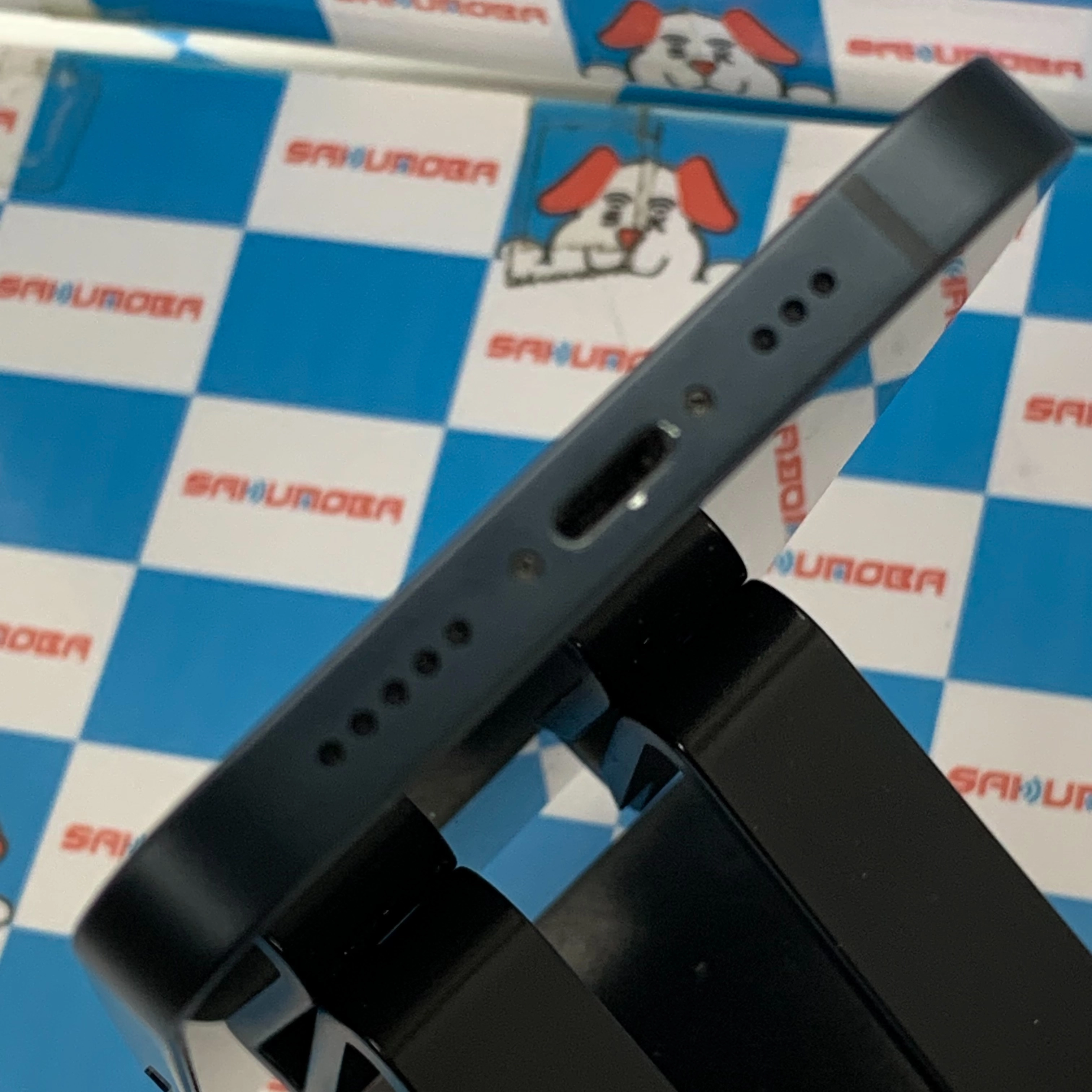 iPhone13 128GB ミッドナイト MLNC3J/A SIMフリー 美品