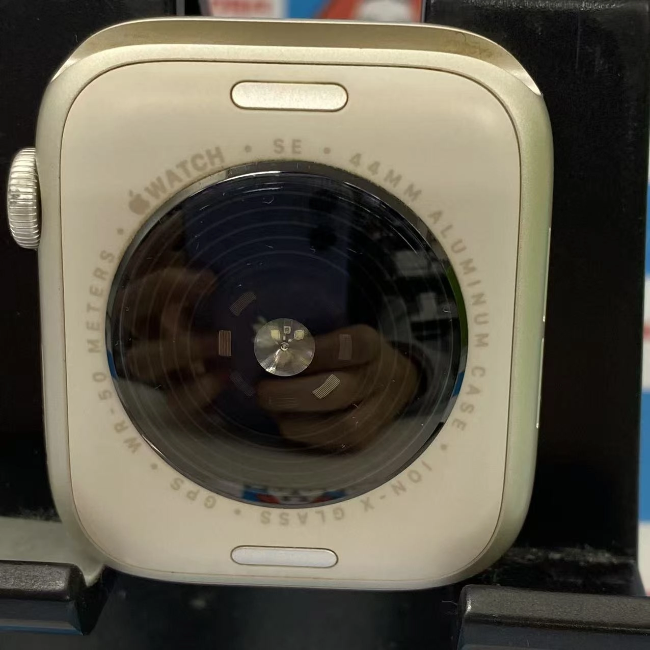 Apple Watch SE 第2世代 GPSモデル 44mm 32GB スターライト MNLA3J/A ジャンク品