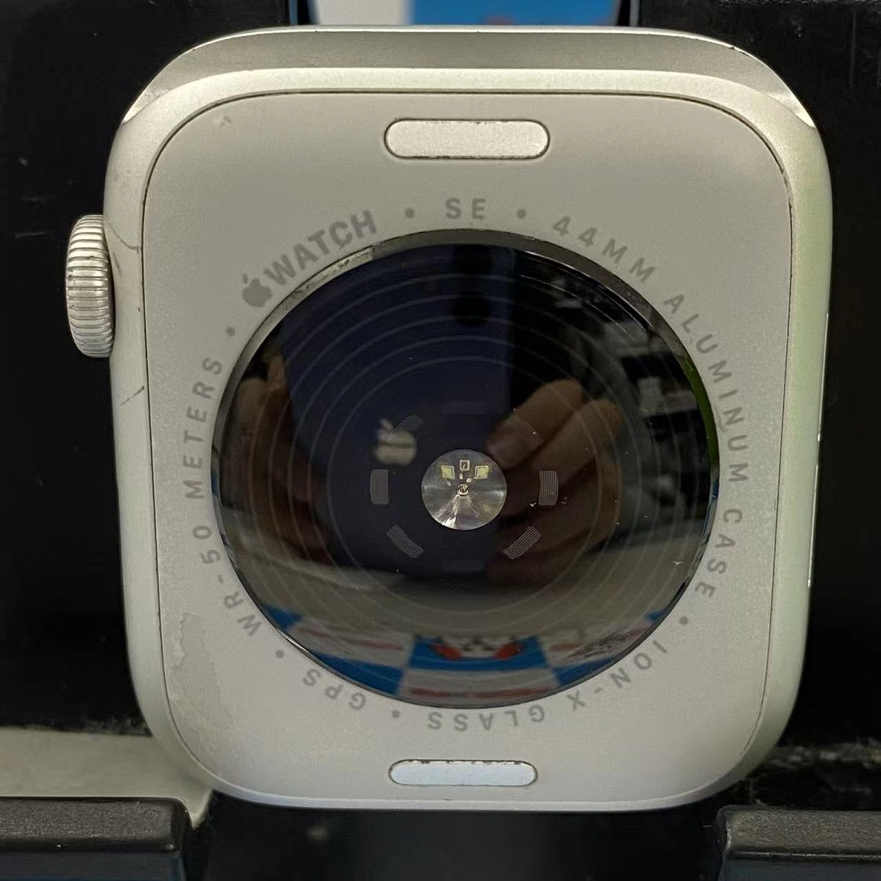 Apple Watch SE 第2世代 44mm GPSモデル 32GB シルバー MRW03J/A ジャンク品