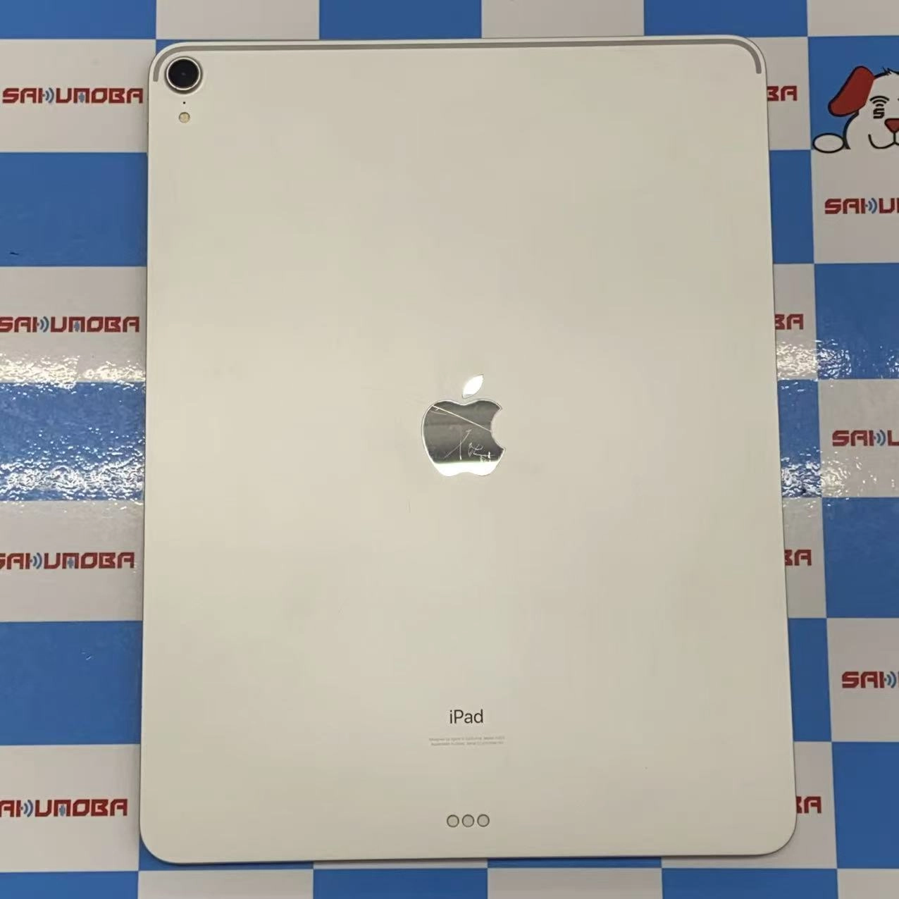 iPad Pro 12.9インチ 第3世代 Wi-Fiモデル 256GB シルバー MTFN2J/A訳あり品