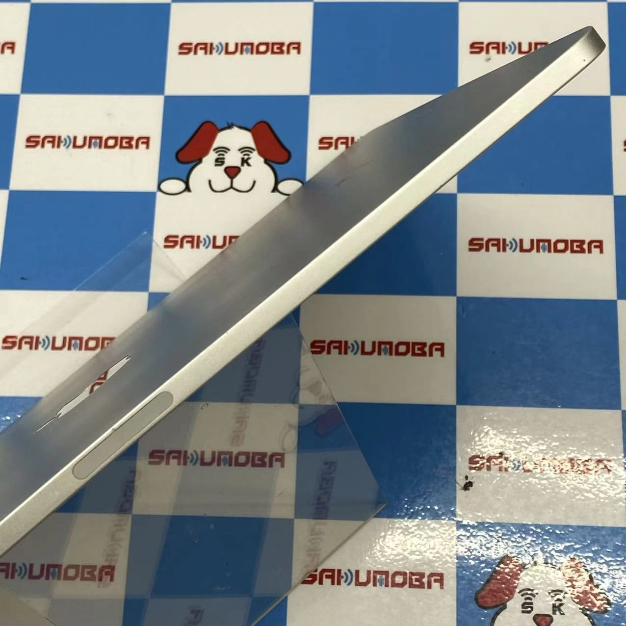 iPad Pro 12.9インチ 第3世代 Wi-Fiモデル 256GB シルバー MTFN2J/A訳あり品