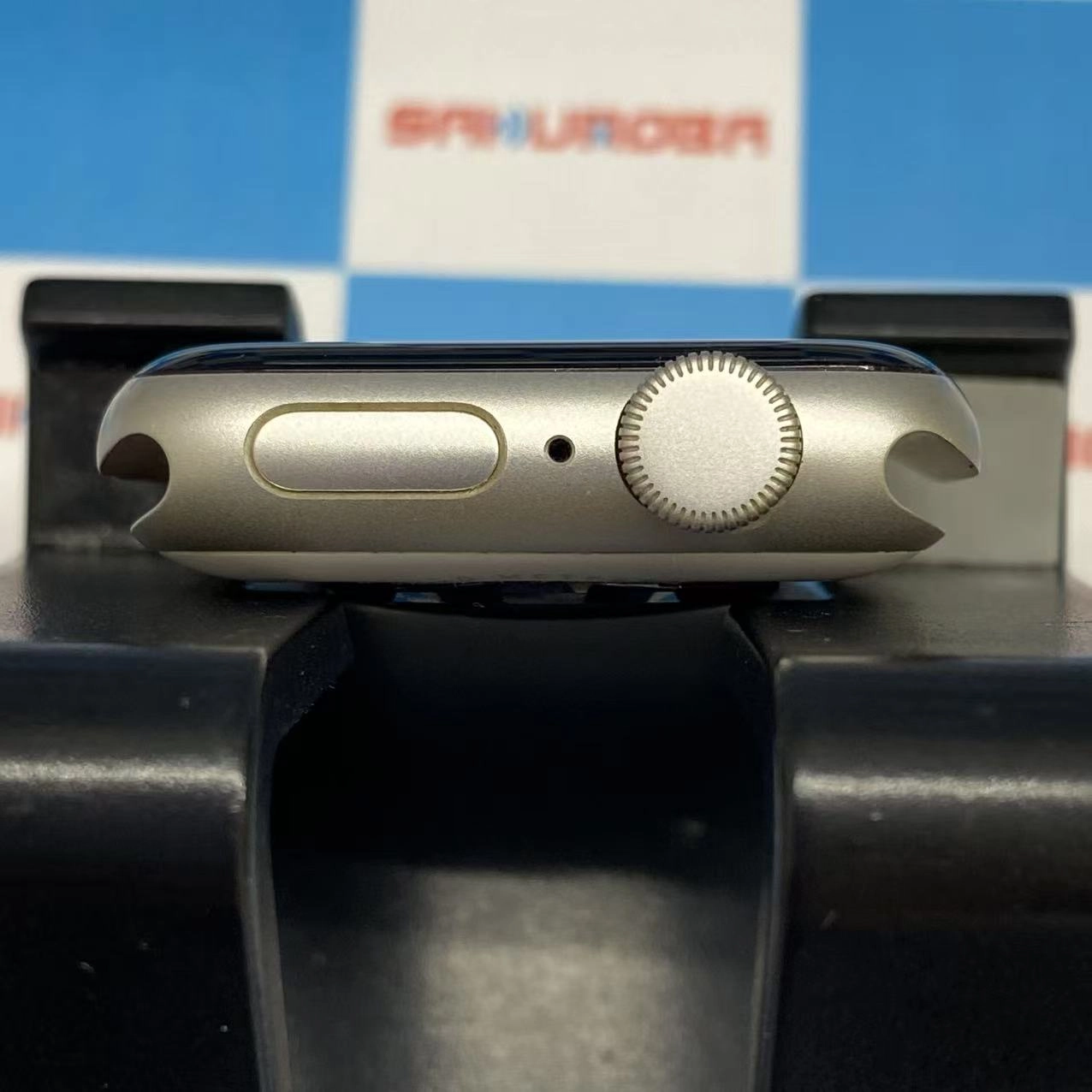 Apple Watch SE 第2世代 40mm GPSモデル 32GB スターライト MNJP3J/A 訳あり品