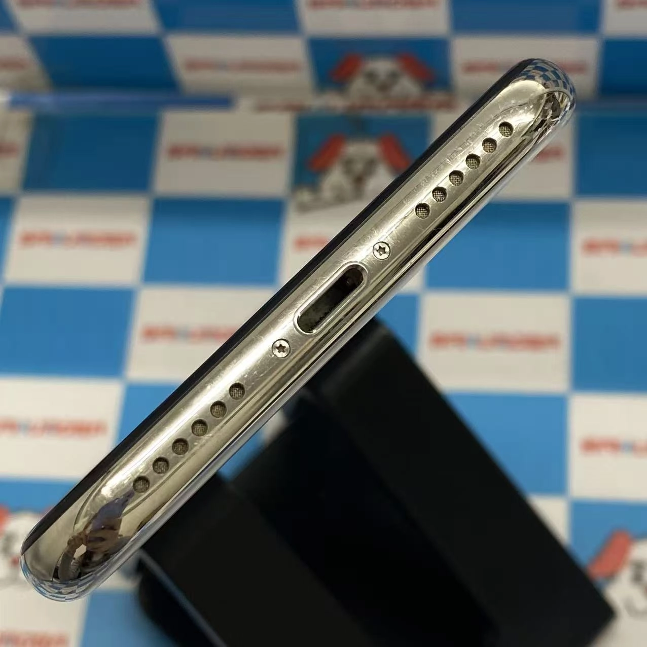 iPhoneX 256GB シルバー MQC22J/A docomo版SIMフリー ジャンク品