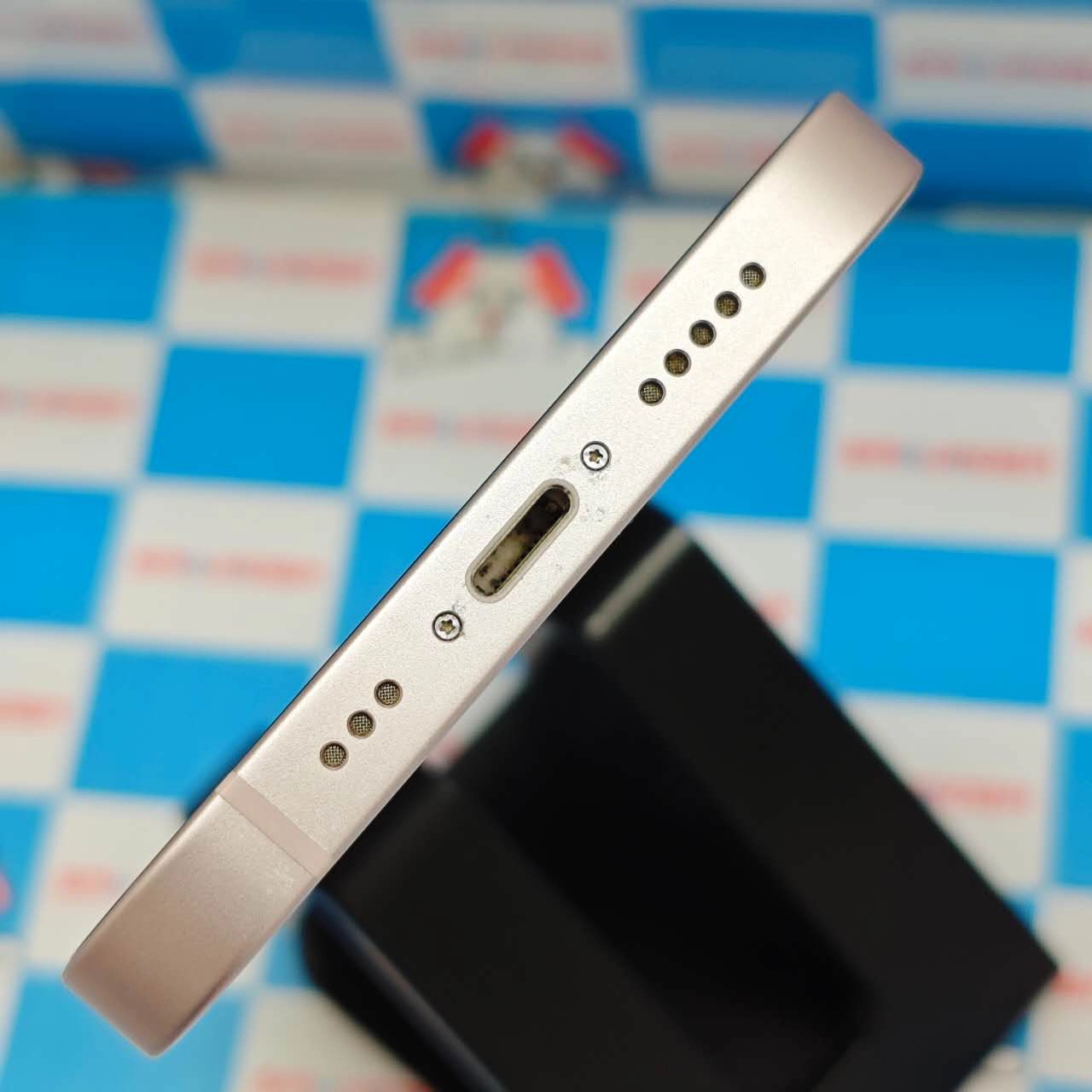 iPhone13 256GB ピンク MLNK3J/A  docomo版SIMフリー